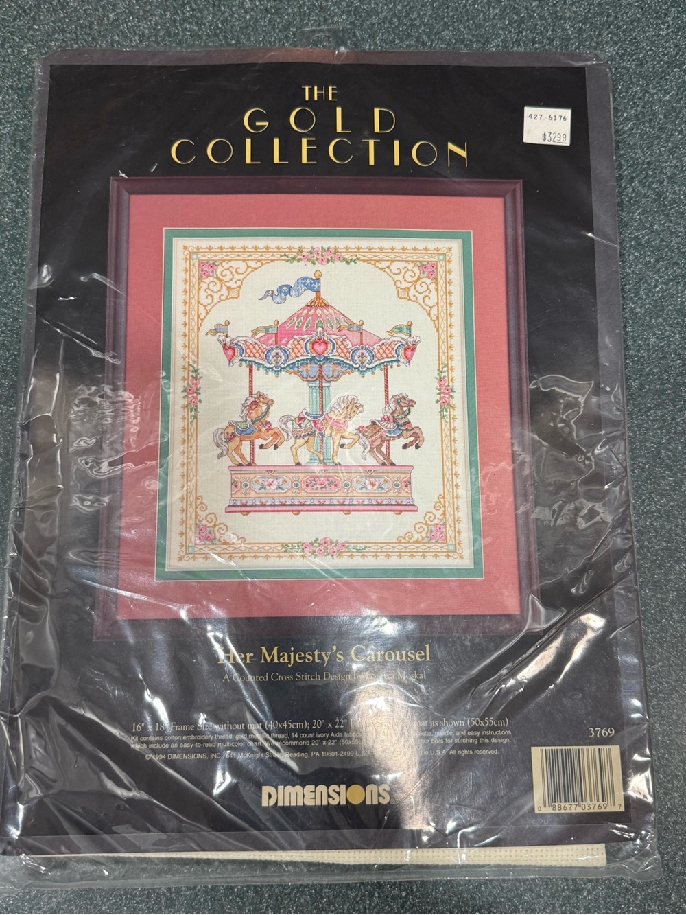 Dimensions Her Majesty's Carousel The Gold Collection Cross Stitch Kit New 3769